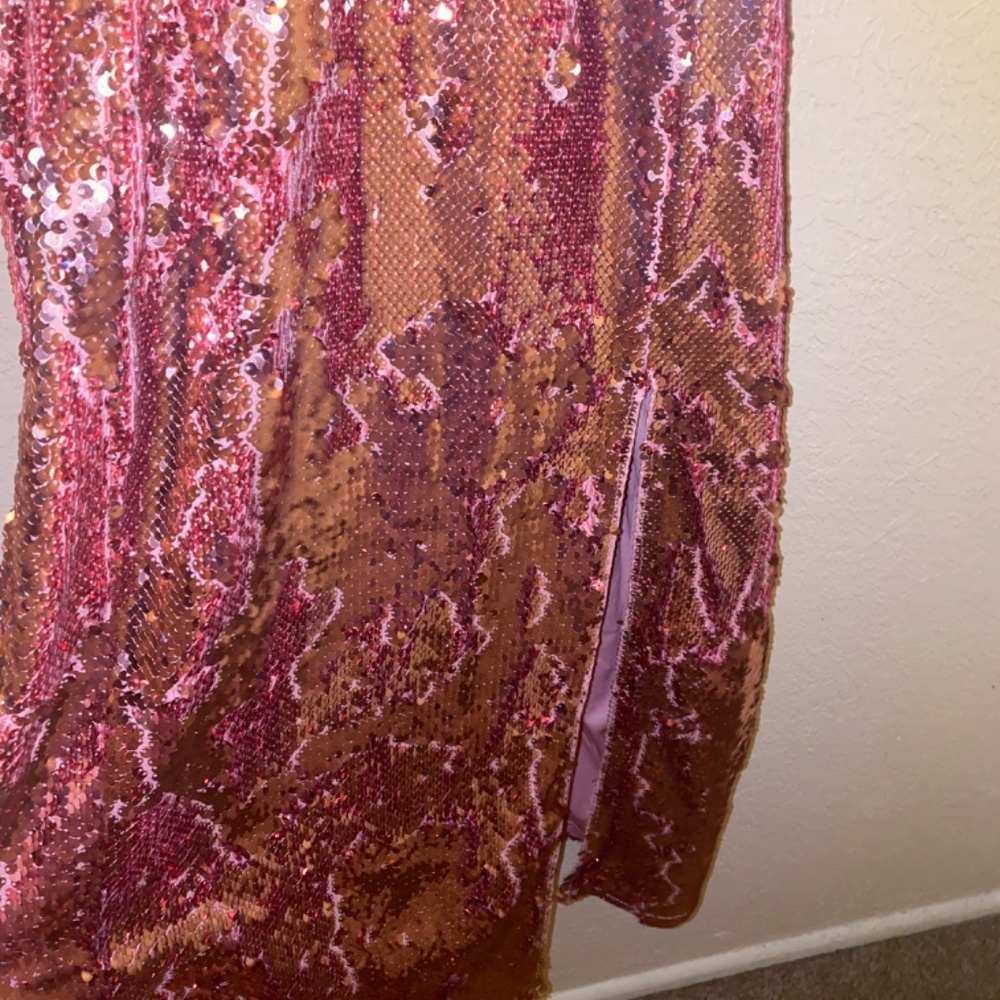 Pink sequin midi dress with slit size 3x - Picture 3 of 4